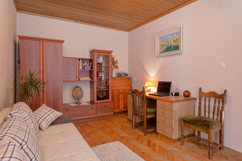 Holiday Home Leonida Jelsa  Exterior photo