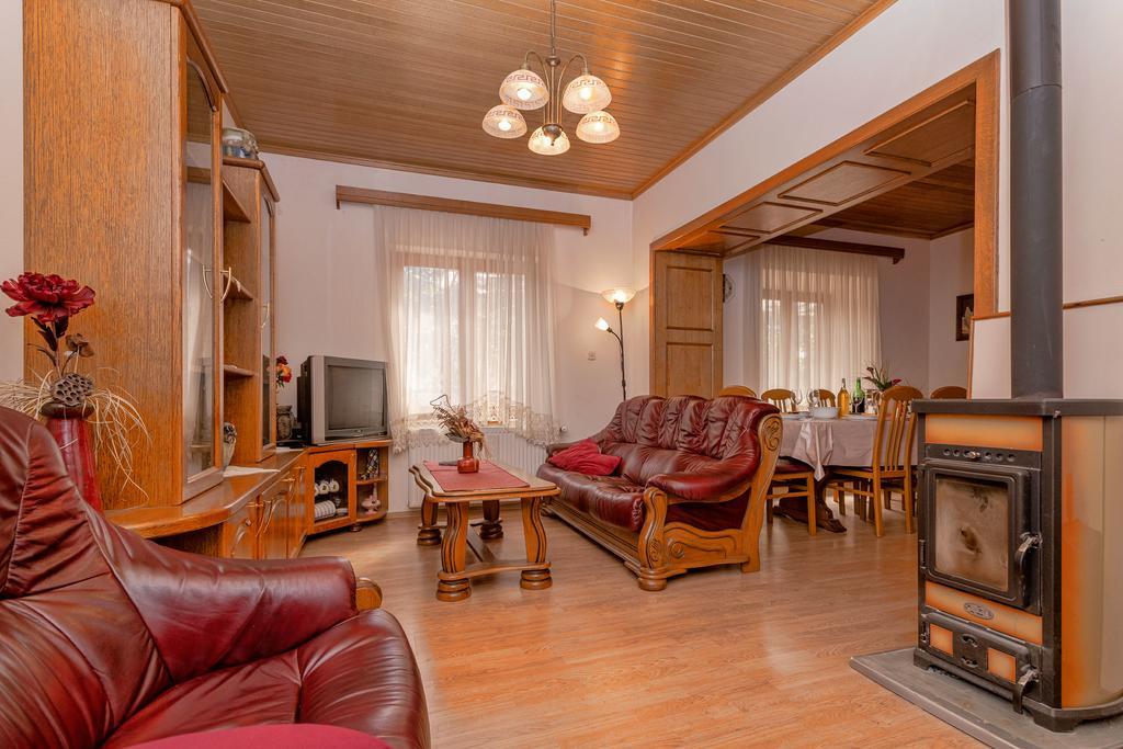 Holiday Home Leonida Jelsa  Exterior photo