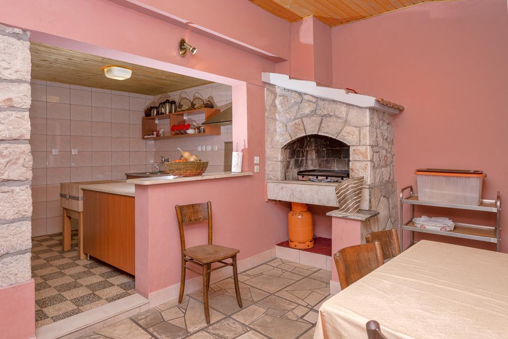 Holiday Home Leonida Jelsa  Exterior photo