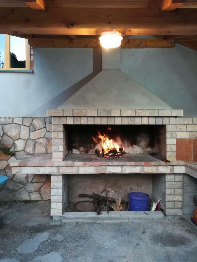 Holiday Home Leonida Jelsa  Exterior photo